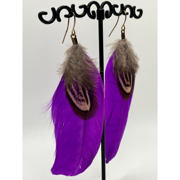 Purple Feather Dangle Earrings! - Picture 4 of 7